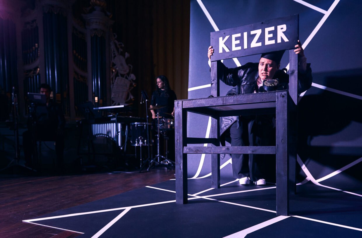 KEIZERstaand-scaled-e1725965652209-1240x814